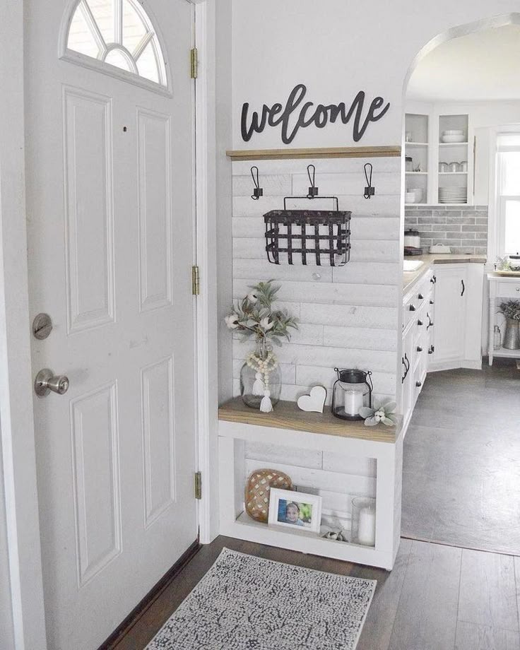 Entryway Corners