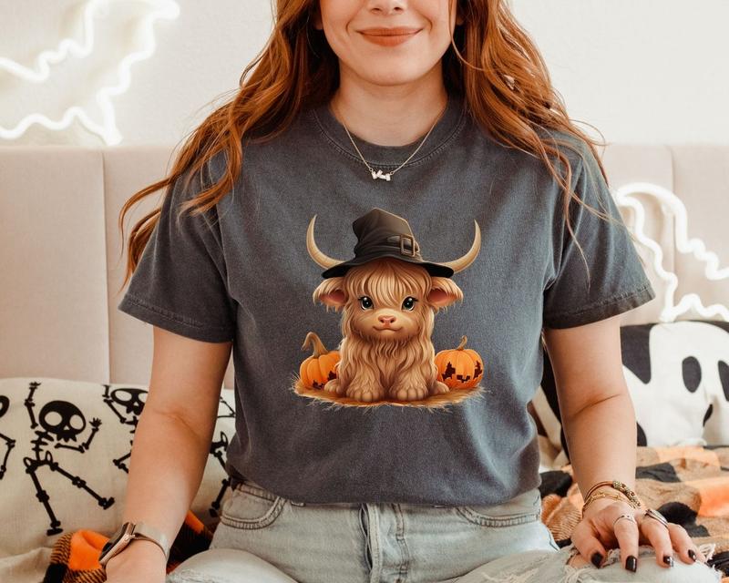 Funny Animal Shirt With Halloween Holiday