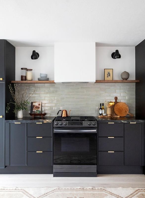 Kitchen wall decor ideas - backsplash