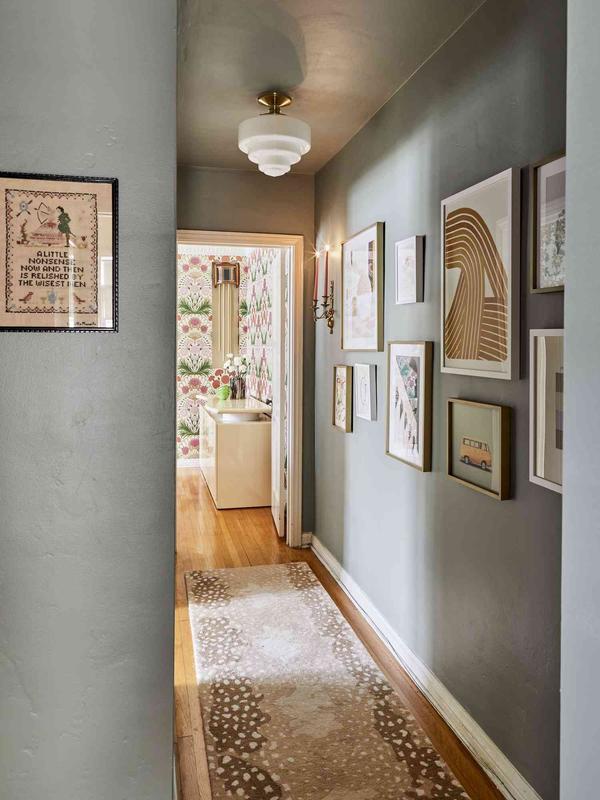 wall decor ideas for narrow hallways