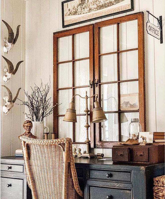 Artchitectural window wall decor idea