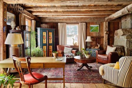 Rustic Living Room Wall Decor Ideas for a Cozy Family Space